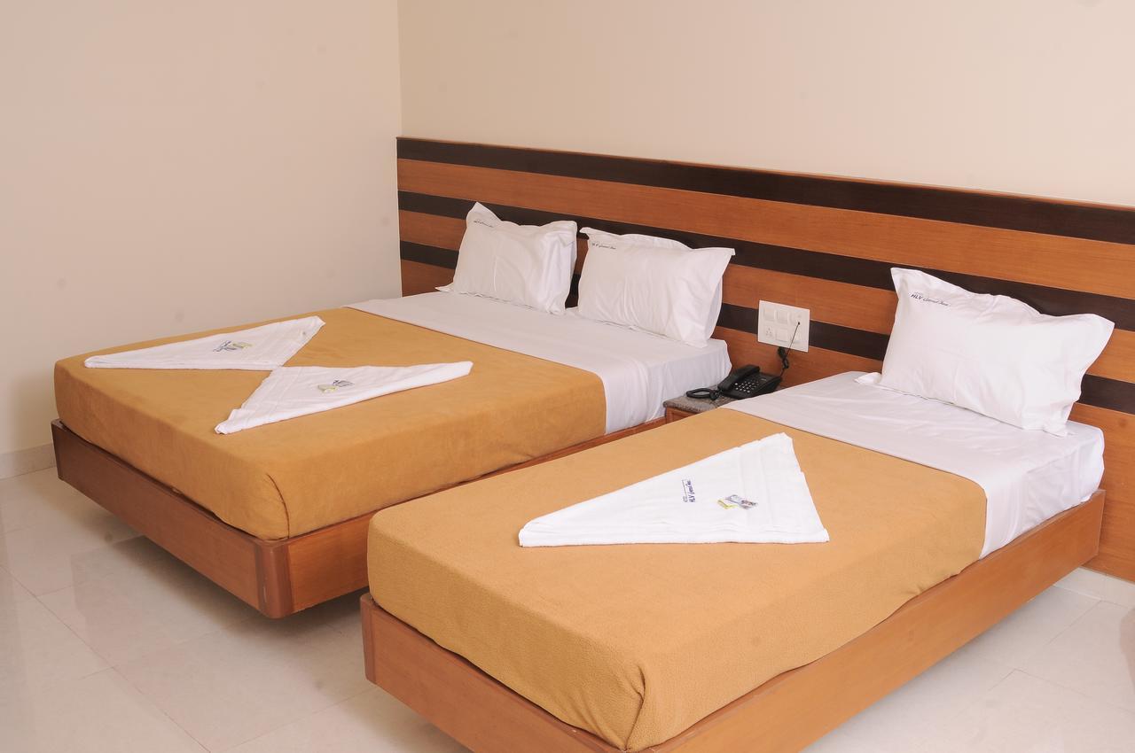 Hlv Grand Inn Бангалор Экстерьер фото